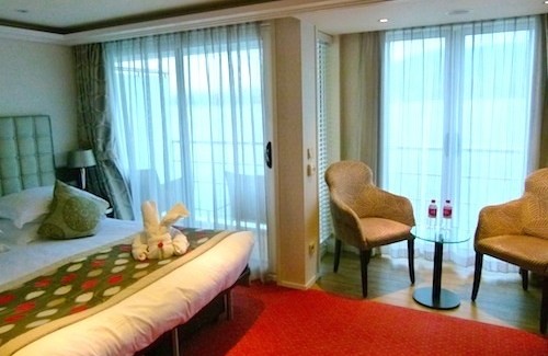 AmaCerto double balconies in ship cabins make for double viewing fun