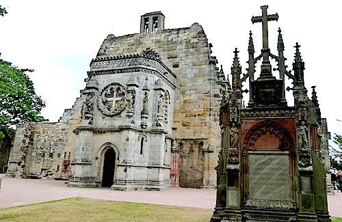 Discovering Rosslyn Chapel and the Da Vinci Code