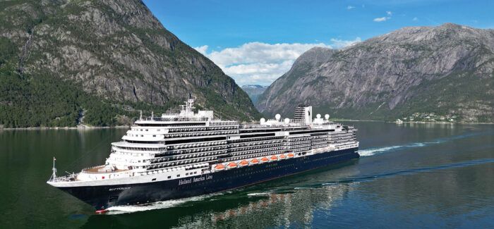  Holland America Line offers cruisers the chance to sample a Grand Voyage