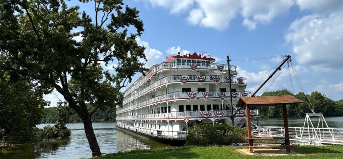 Music Cities Cruise from Memphis to Nashville on American Cruise Lines’ American Splendor paddlewheel riverboat